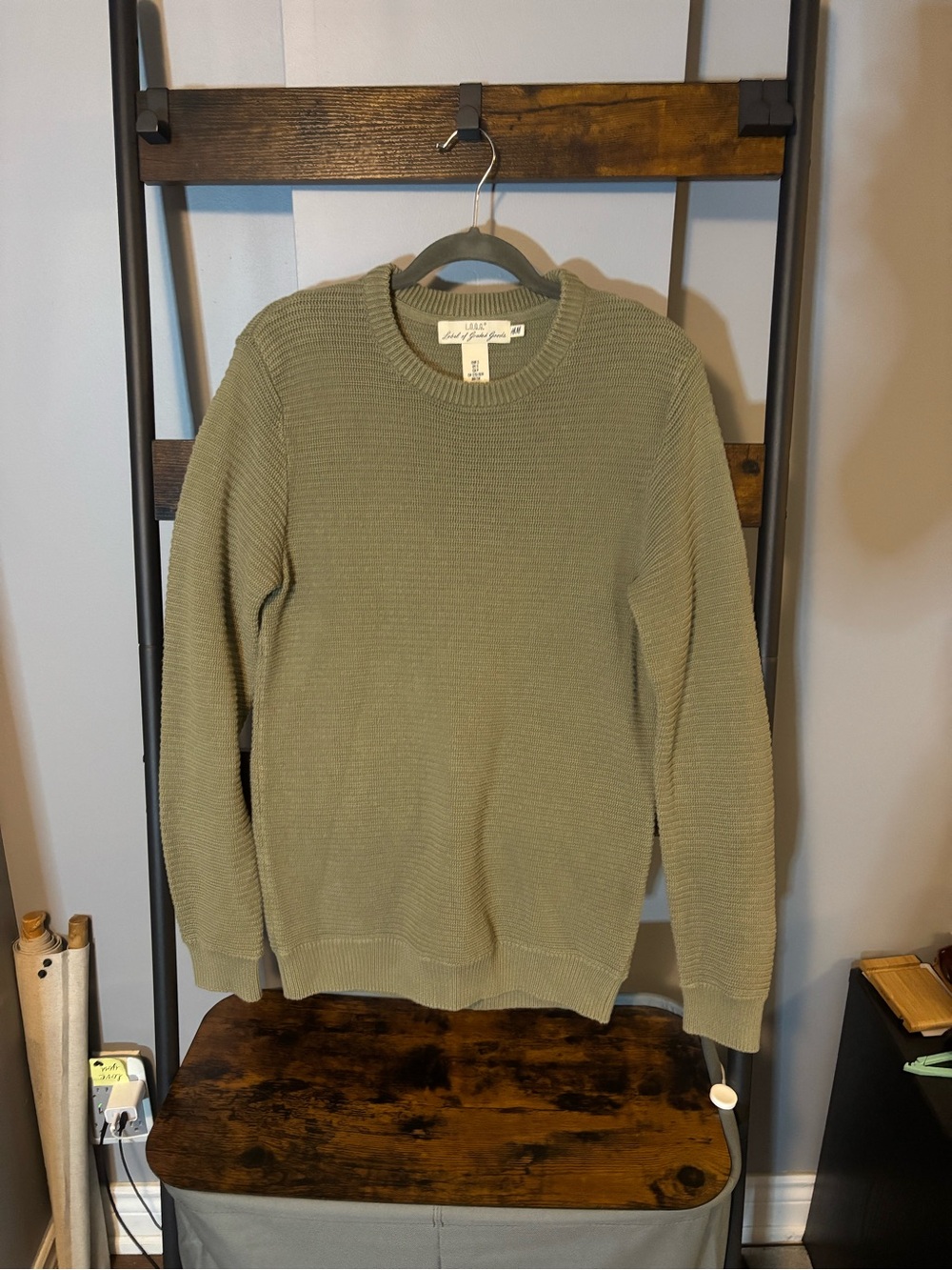 H&M Men's Crewneck Sweater in Light Olive